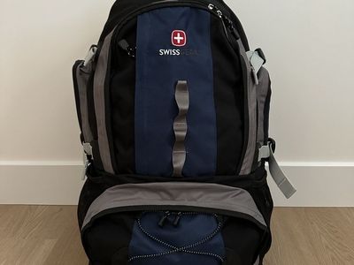 Swiss gear Multi-Day Hiking Backpack