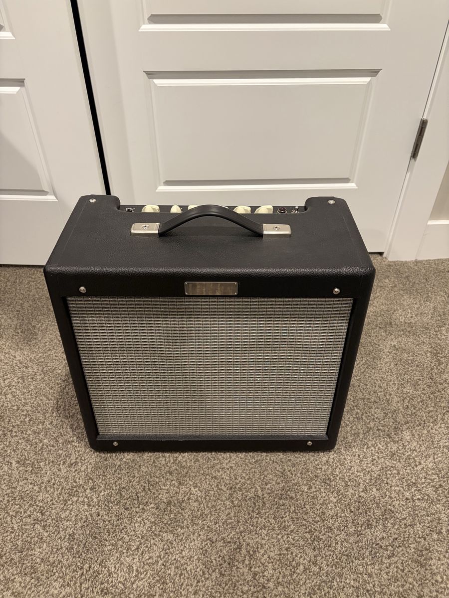 Fender Blues Junior IV Guitar Amplifier
