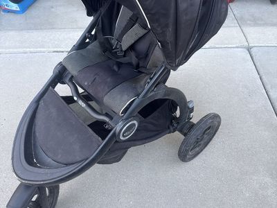 Graco Jogging Stroller - Black & Gray, 3-Wheel Design, Adjustable Canopy, Used Condition