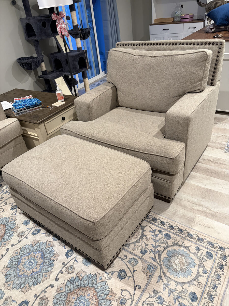 Comfy Chair with Ottoman