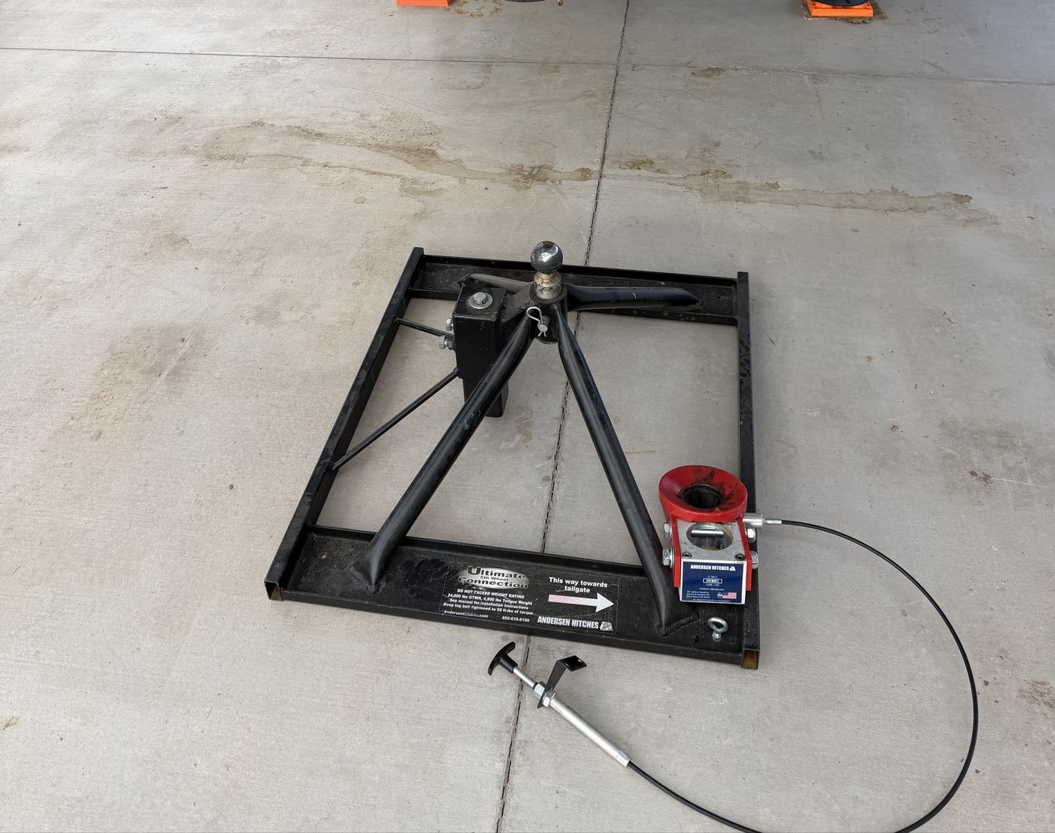 Andersen Ultimate Connection 5th Wheel Trailer Hitch - 24,000 lbs GTWR