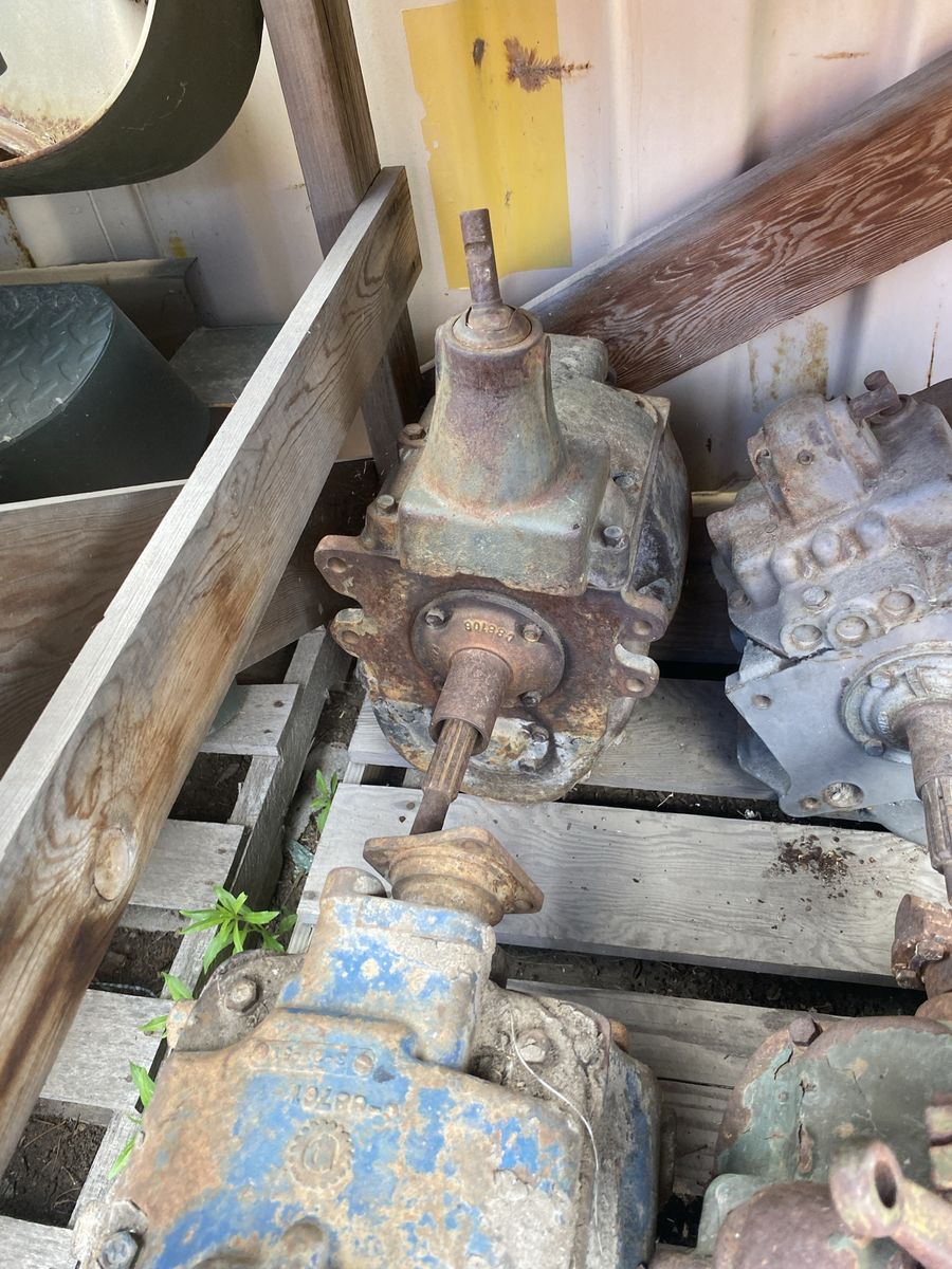 Dodge M37 transmission