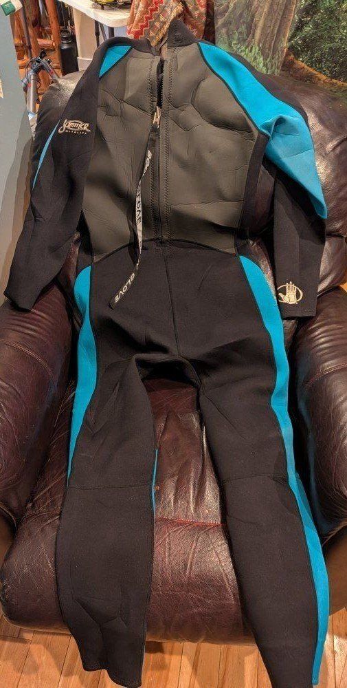 Full wetsuit body glove XL men's