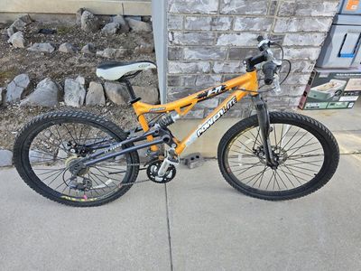 Vintage Teen Heartbreaker Mountain Bike. Comes With Memories & Flat Tires.