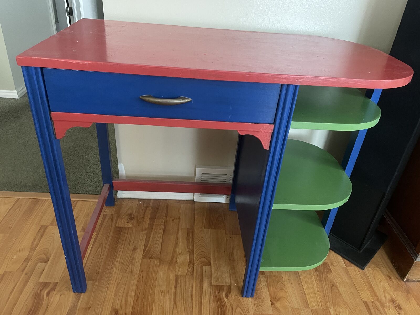 Kid's Desk