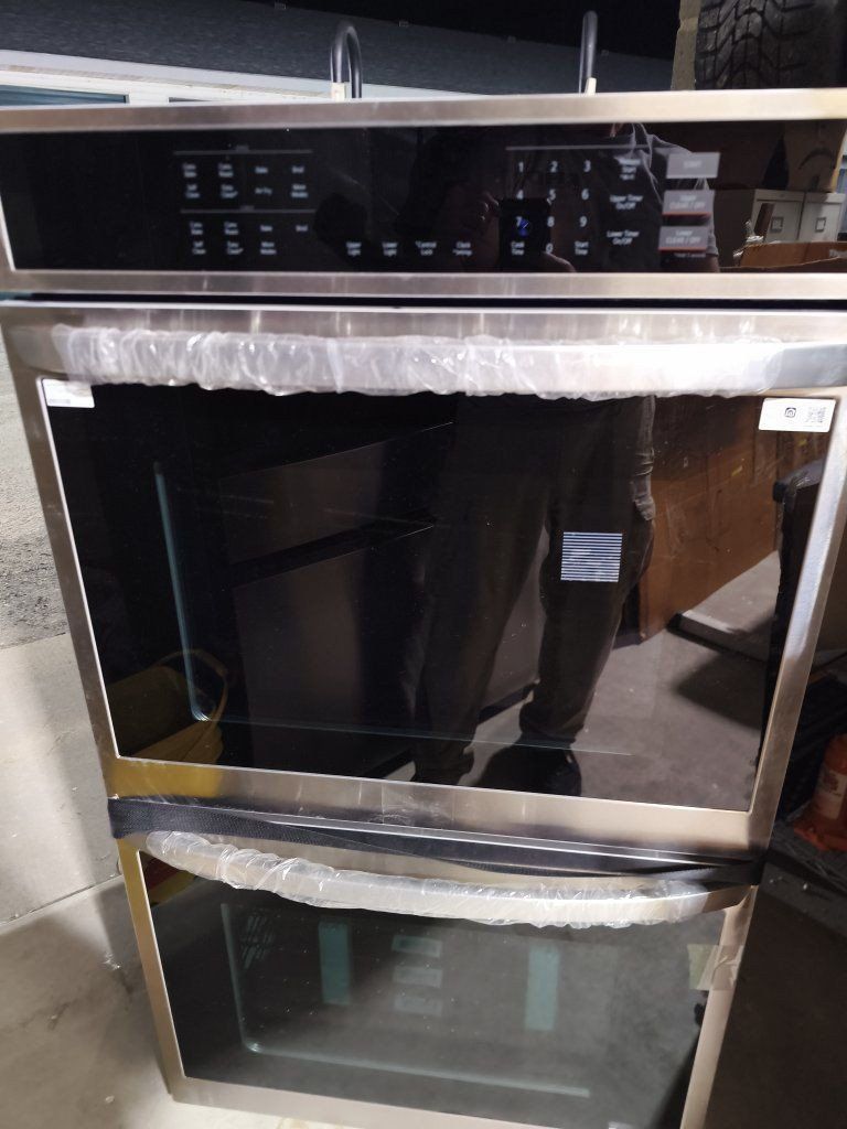 LG 9.4cf Double Wall Oven Air Fry Smart