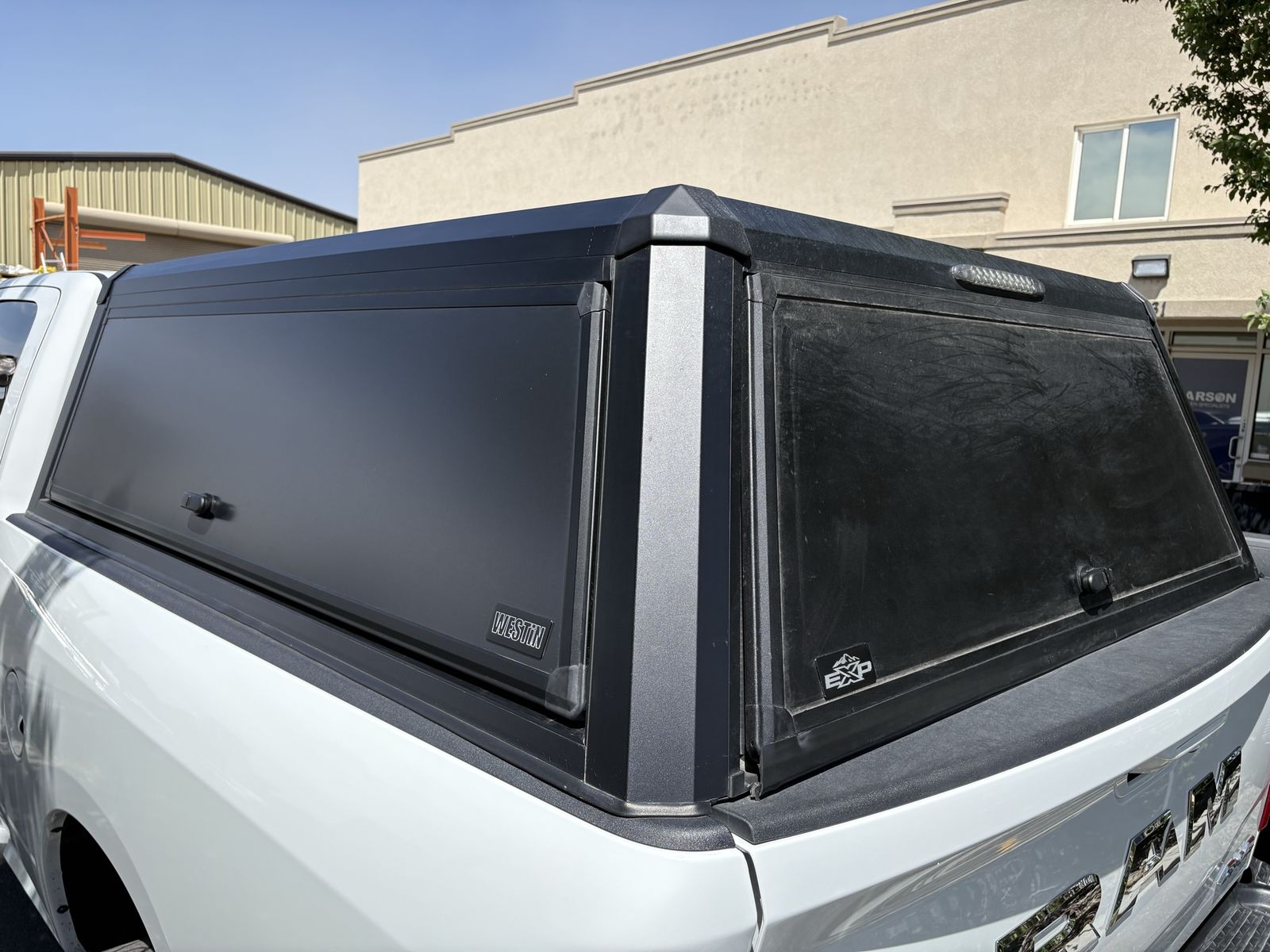 Westin EXP Aluminum Bed Cap for 2020-2026 Ram 2500/3500 6.4' Bed