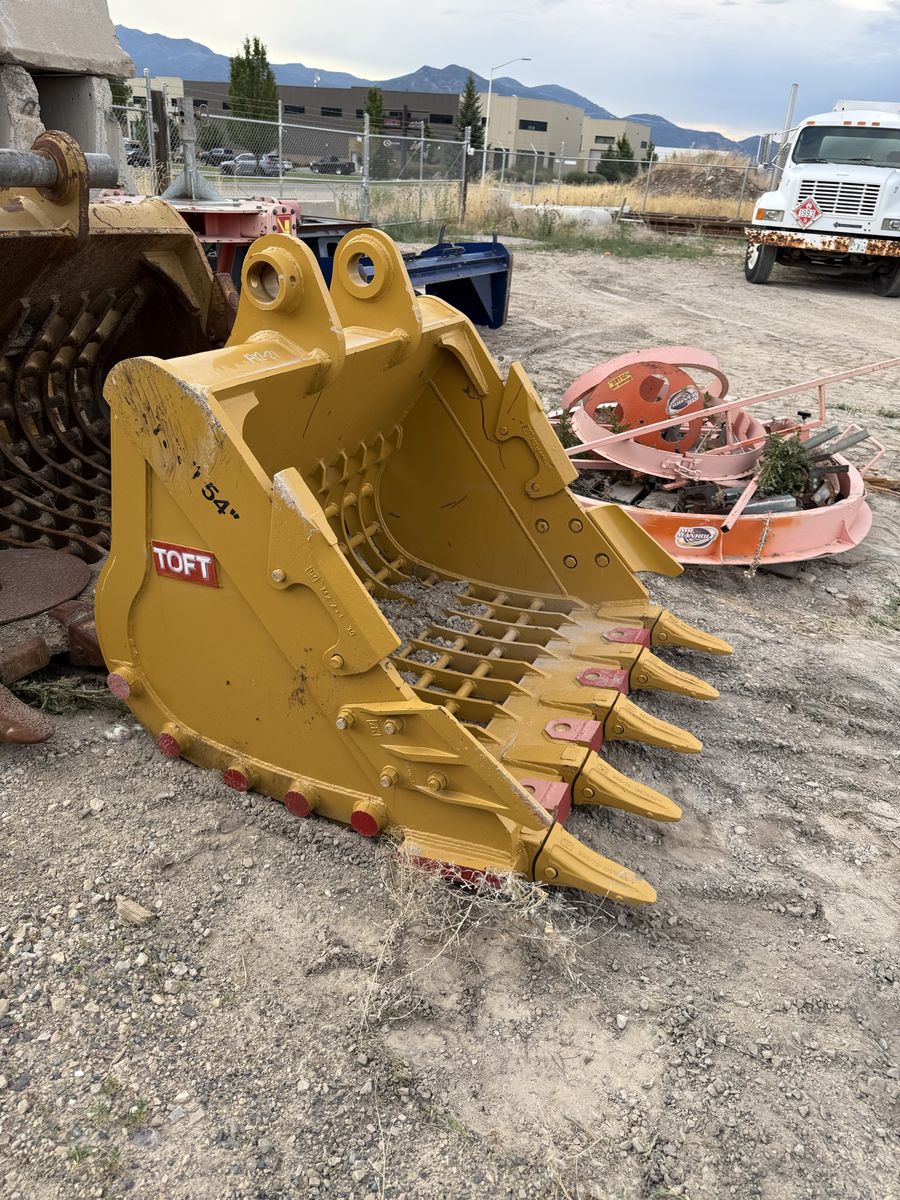 Cat 320 size  54" Heavy Duty Excavator Skeleton Bucket Attachment
