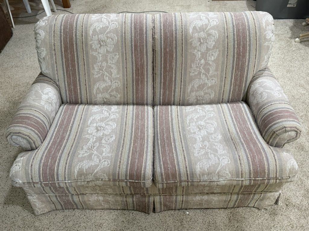 Main image 5