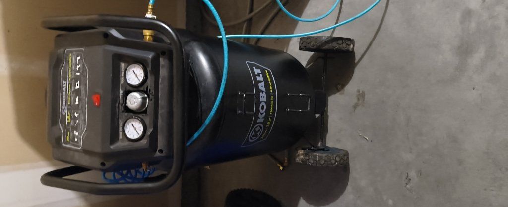 Kobolt 20gal Air Compressor