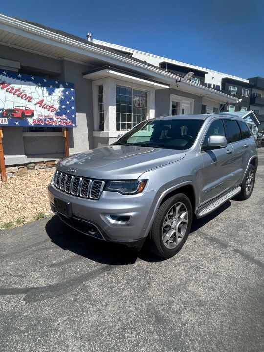 2018 Jeep Grand Cherokee Sterling Edition