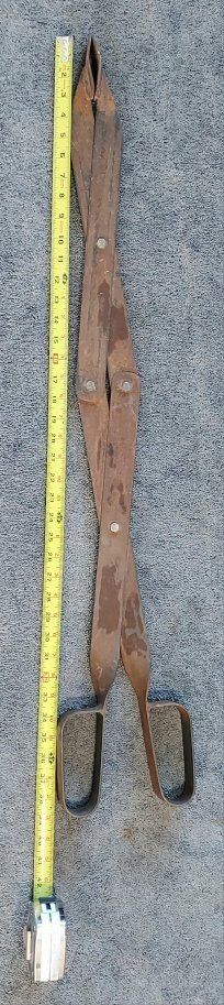 Custom Metal Scissor Grabber Tool