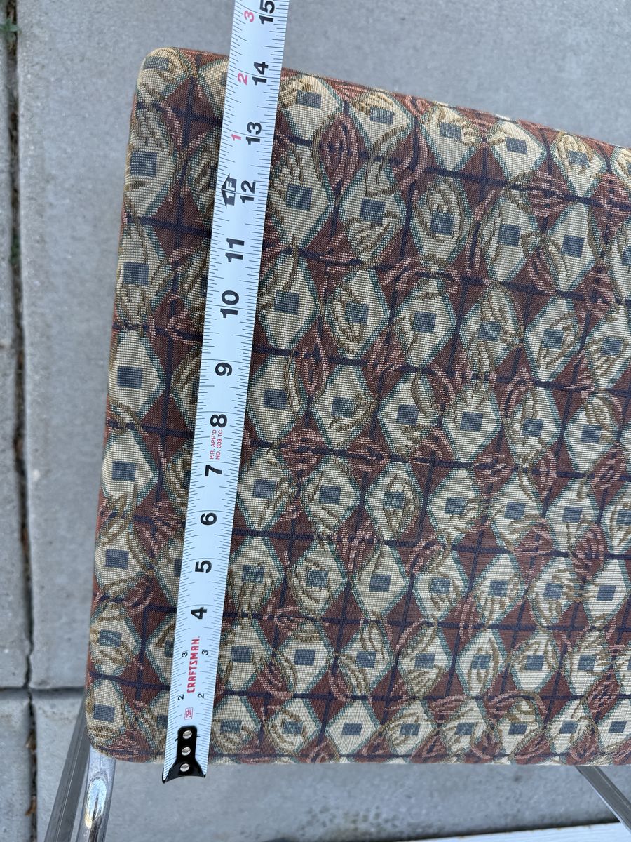 Main image 7