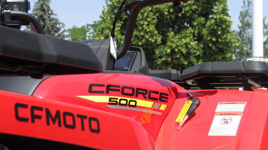 2025 CFMOTO CForce 500