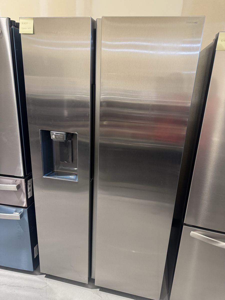 New Scratch and dent Samsung 22CuFt Counter Depth Side by Side Refrigerator