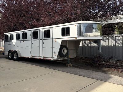 2003 Classic Monarch Aluminum 4 Horse Gooseneck Trailer