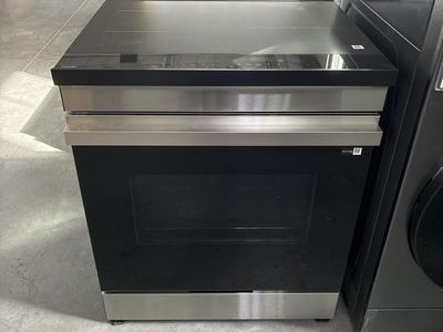 Samsung Stainless Steel Induction Range Stove with Smooth Glass Cooktop