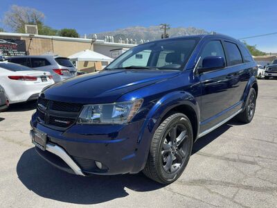 2020 DODGE JOURNEY Crossroad