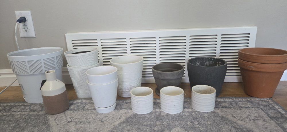 Pots and Plant Items