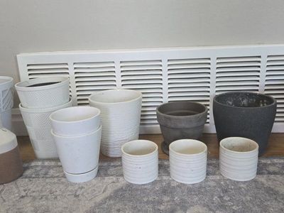 Pots and Plant Items