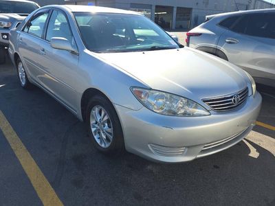 2005 Toyota Camry LE V6