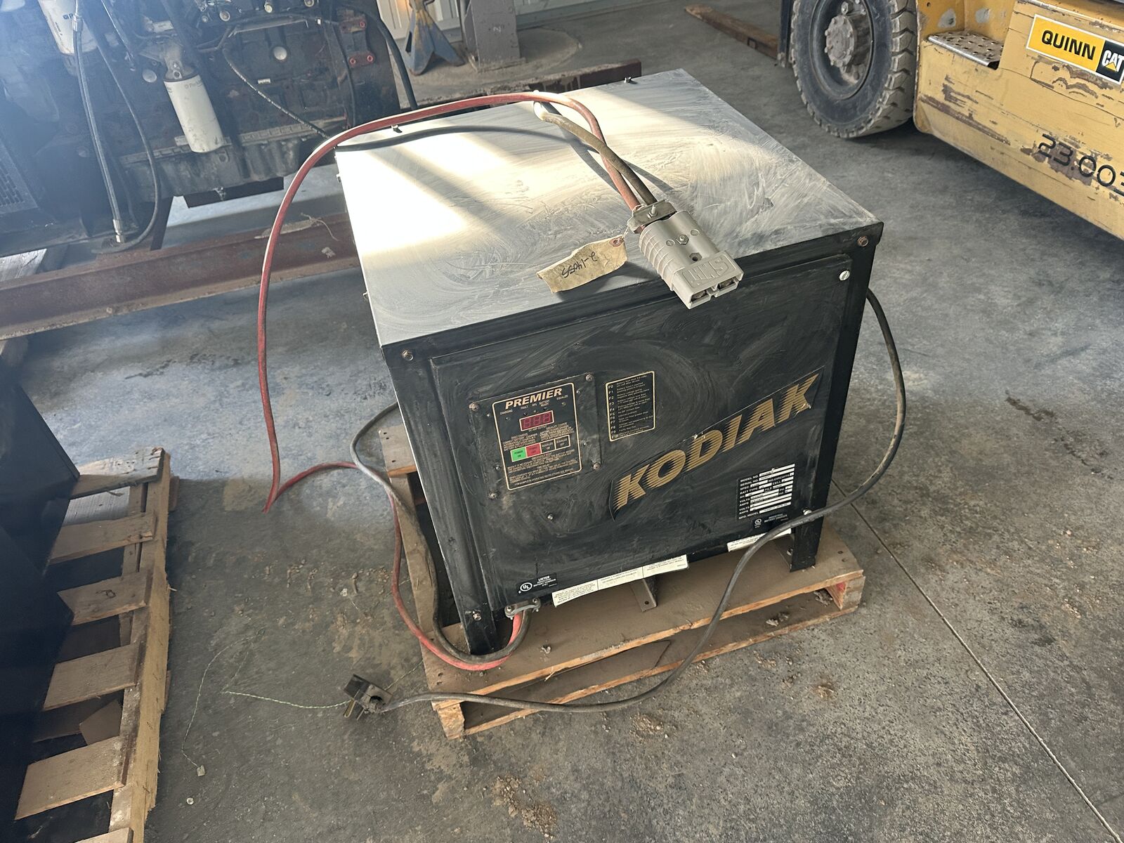 48V Premier Kodiak Forklift Battery Charger