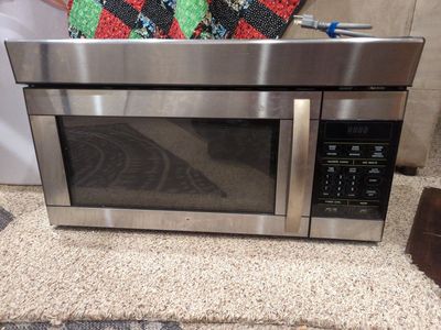 1000W output MagicChef microwave