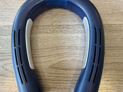 Bladeless Neck Fan – Wearable Hands-Free Cooling – Navy Blue – USB-C Included – Lehi