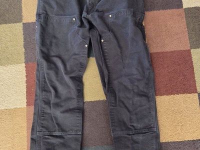 Mens black Carhartt brand cargo jeans