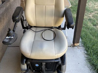 Jazzy 600 Powerchair