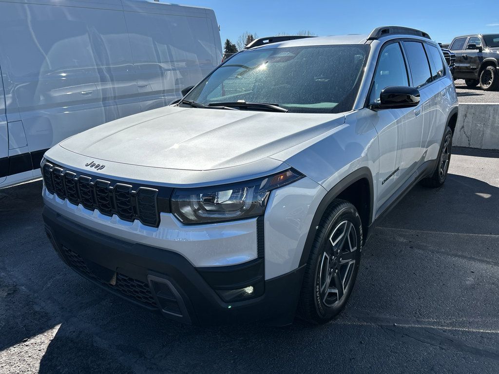 2026 Jeep Cherokee Laredo