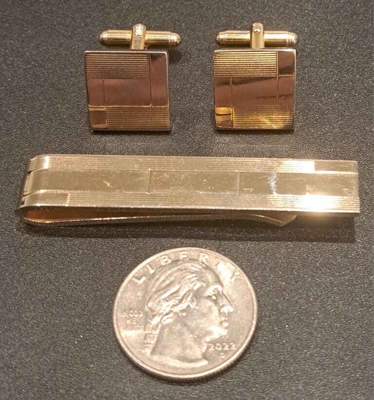 Vintage Gold Flex-Let Cufflinks/Tie Bar