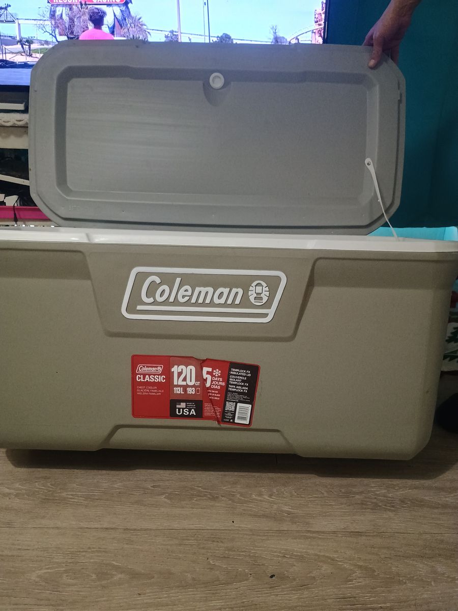 Coleman 120QT Hard Chest Cooler, Silver Ash