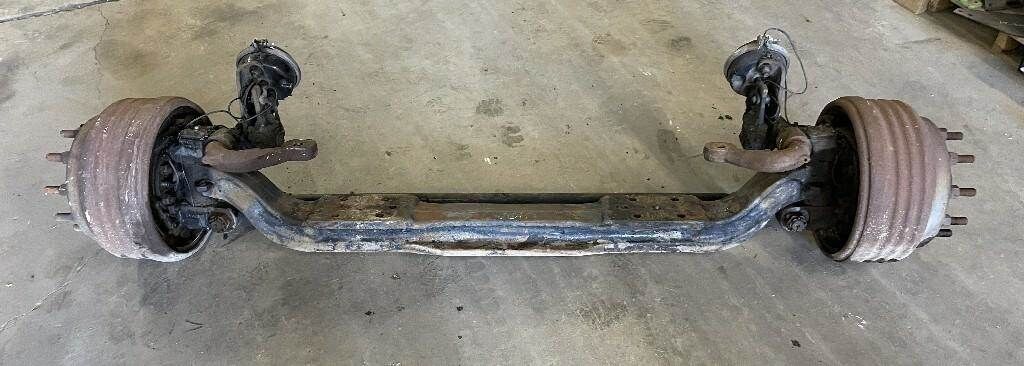 Eaton Front Axle Assembly