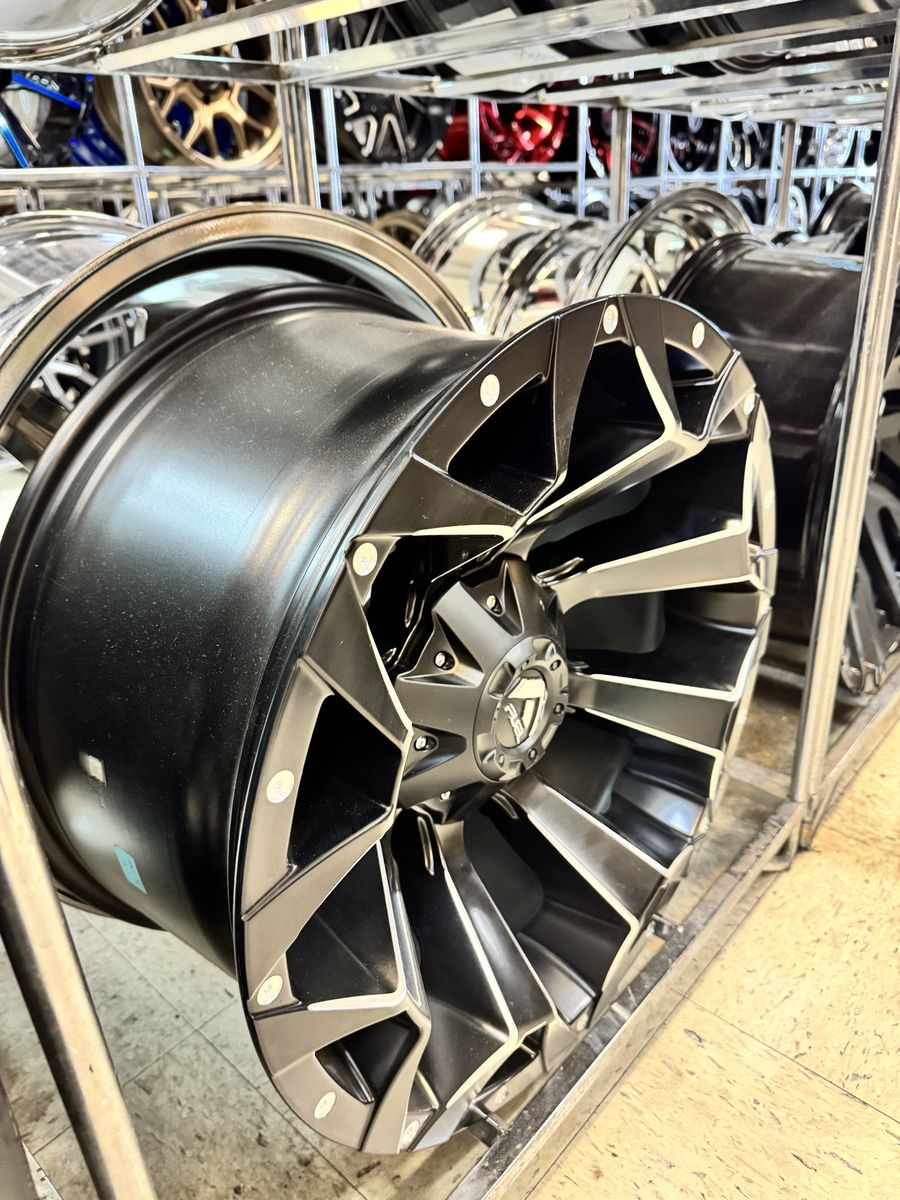 Fuel- Assault D546 20x10 matte black. Brand new set of 4 wheels.