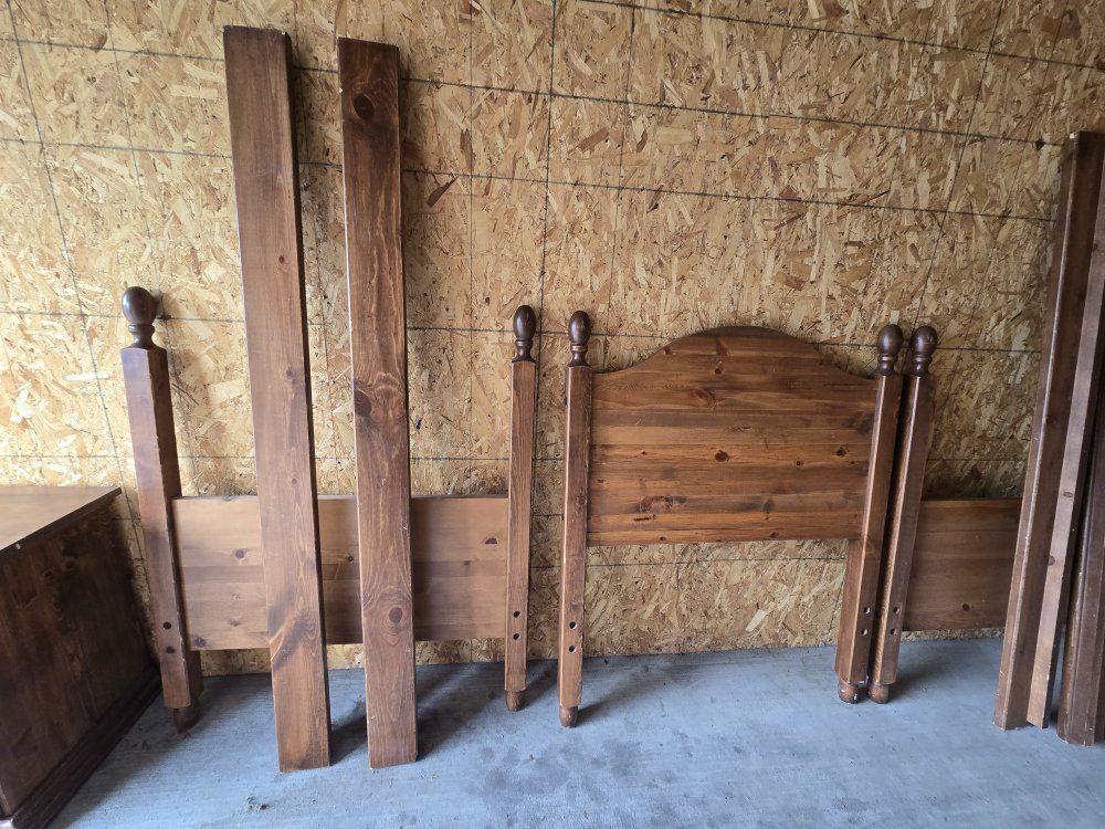 4 pc bedroom set
