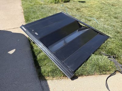 Peragon Tonneau Cover-Chev Colorado