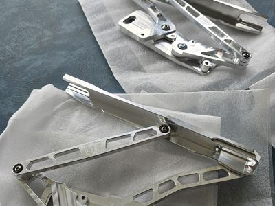Chevelle hood hinges