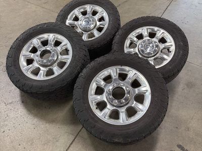 Ford f350 OEM 20in wheels/ 285/60/20 Toyo at3 tires