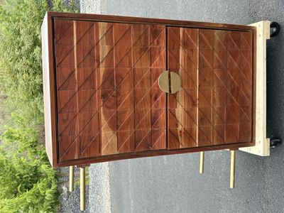 Beautiful solid wood sideboard credenza Mid century Modern styling MCM Great for a flat screen TV