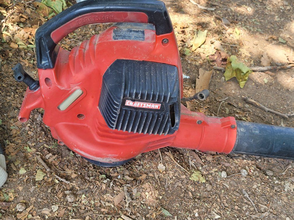 Craftsman 205 MPH Gas Powered Handheld Leaf Blower Red