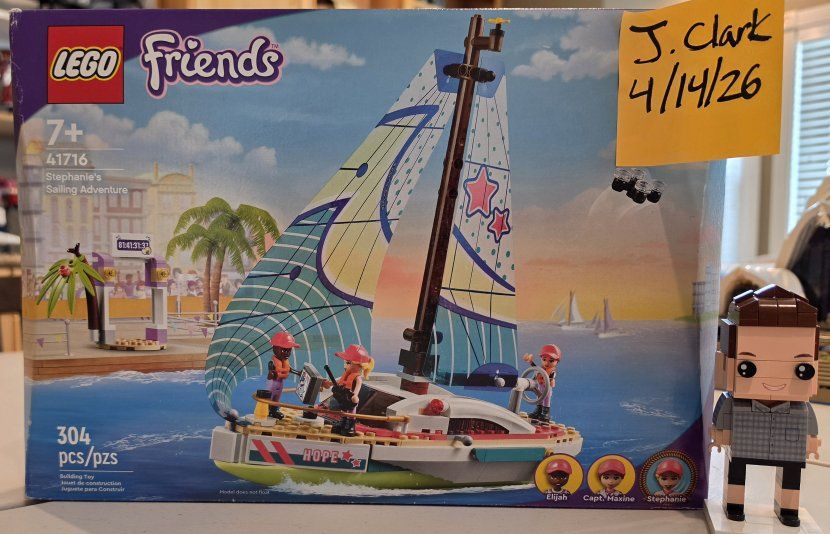 LEGO Set 41716 - Stephanie's Sailing Adventure