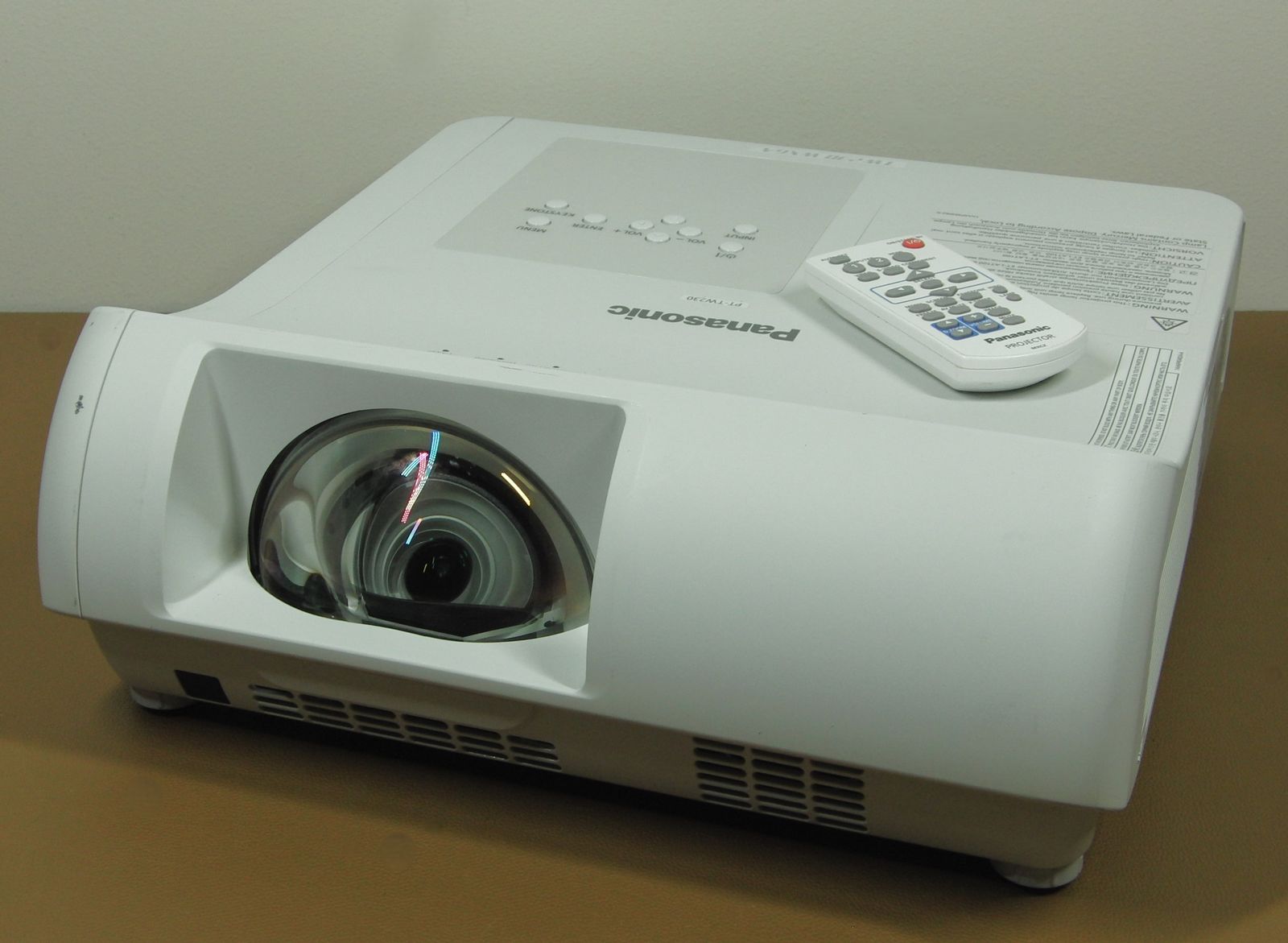 Panasonic PT-TW230u Short Throw 2500 Lumens Projector