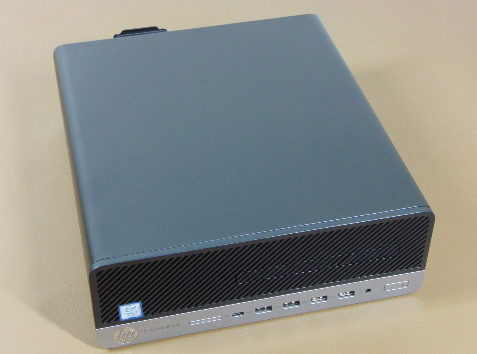 HP 600 G5 SFF i7 9700 256GB NVMe SSD / 1TB HDD 16GB