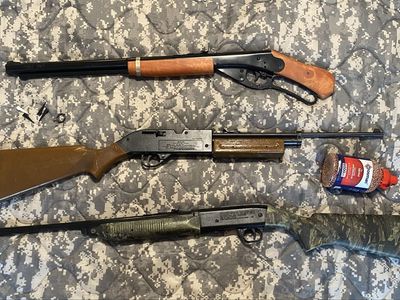 BB Gun lot — 760 PumpMaster — (custom) Daisy Red Ryder — Daisy 840 camo. + BBs and sight elevators.