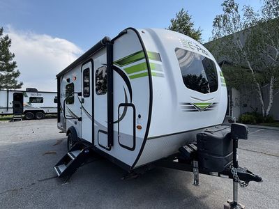 2020 Flagstaff E-Pro 19FD Couples Coach Travel Trailer