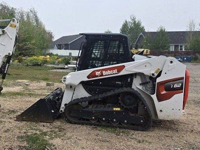 Skidsteer for rent