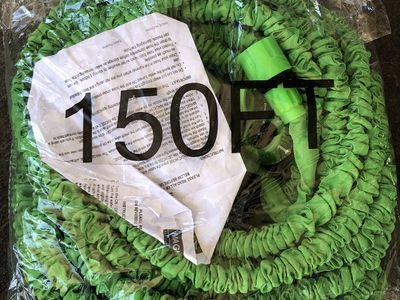 Expandable Garden Hose - Green, 150ft, Lightweight Flexible Water Hose with Nozzle