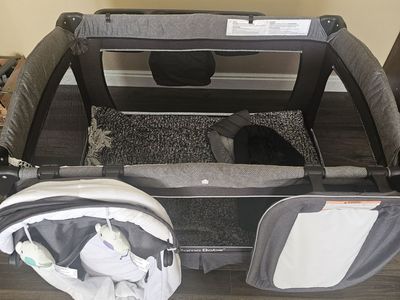 Pamo babe play pen. $60