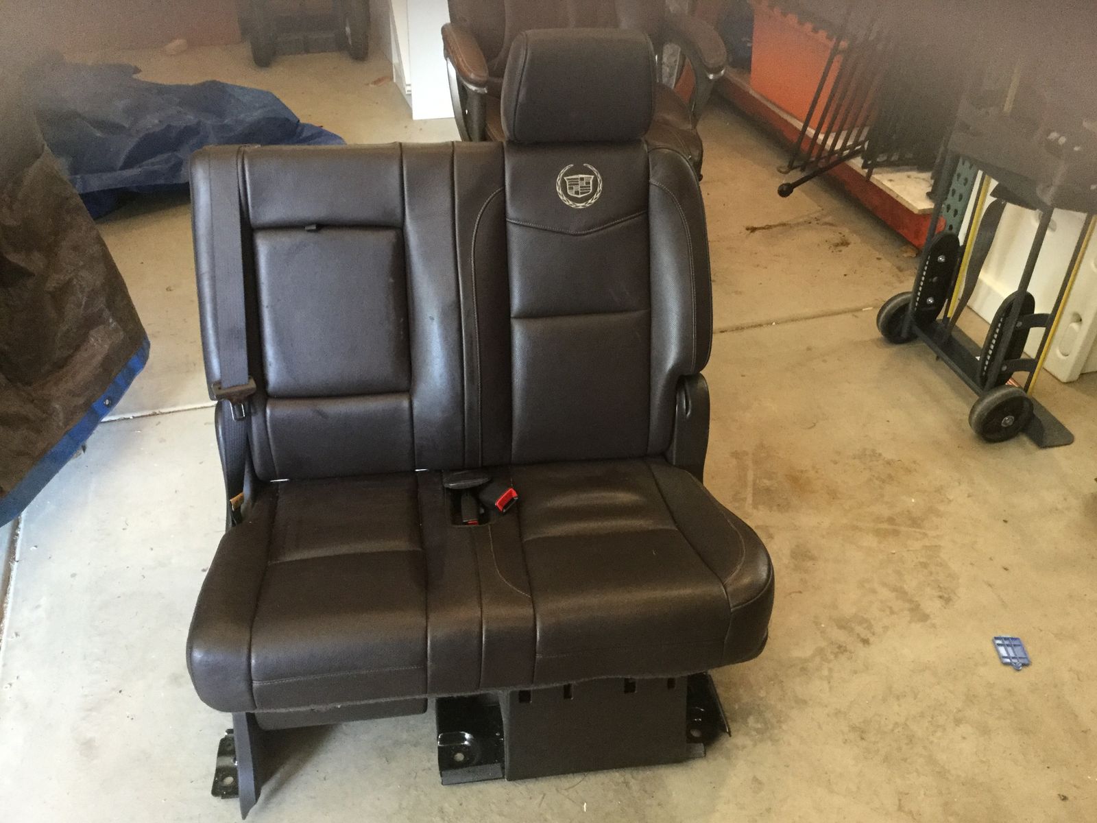 2008 - 2014 Cadillac Escalade ESV Platinum Bench seats